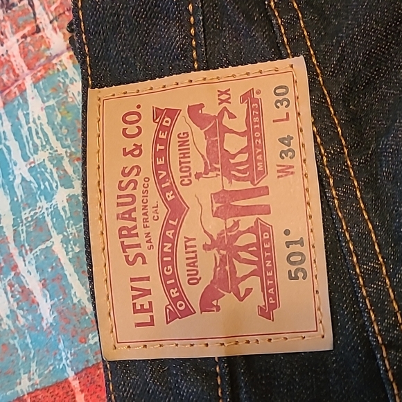 Vintage Men's Levi's 501 jeans - Picture 3 of 3